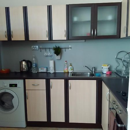 Geri Apartment Burgas Stad Buitenkant foto