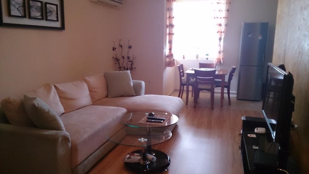 Geri Apartment Burgas Stad Kamer foto